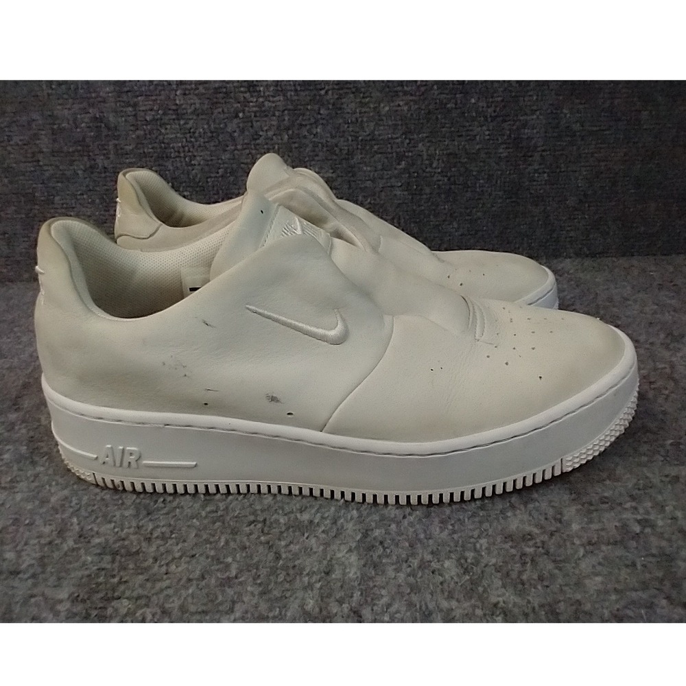 Nike Air Force 1 Sage Low Women 10 Sail White Slip On Platform AO1215-100
